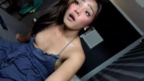 sultry_sirenxx online show from January 2026 01:27:02 PM