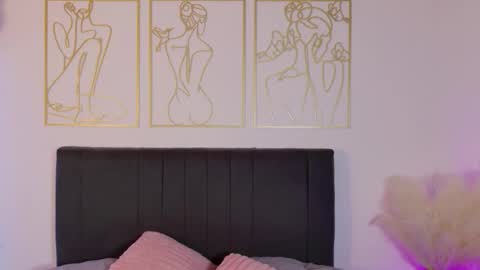 OnlyFans summer holiday online show from October 2025 03:29:02 AM