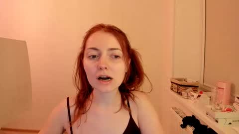 Summer Preston online show from December 2024 01:41:01 PM