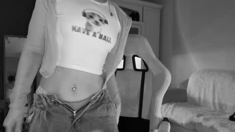 Miss Nelly online show from December 2024 03:58:01 AM