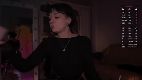 Snapshot of sun_for_you chatting on May 2026 07:31:01 PM Miss Nelly online show from May 2026 07:31:01 PM