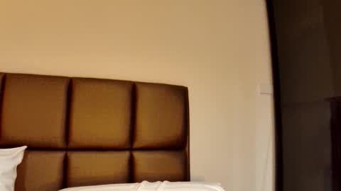 luna online show from January 2026 05:27:02 PM