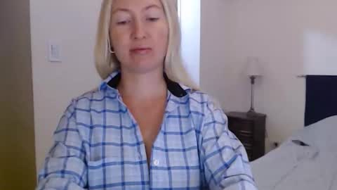 sunbrilliant online show from April 2026 11:27:02 AM