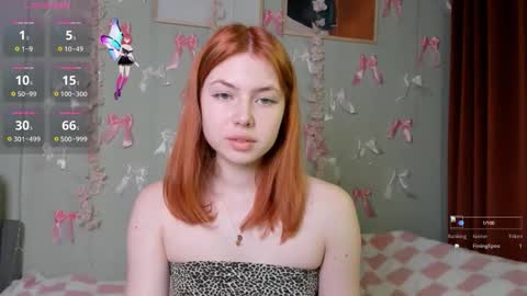 Emily online show from October 2025 12:09:01 PM