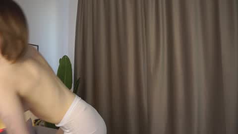 Snapshot of sunkess chatting on February 2025 06:39:02 AM Kess online show from February 2025 06:39:02 AM