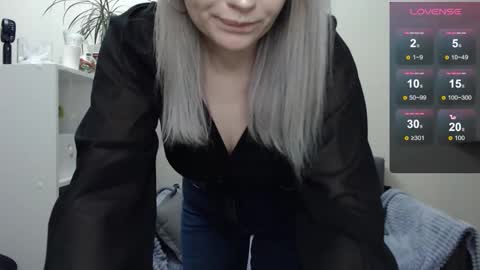 Naomi online show from January 2025 07:26:02 PM