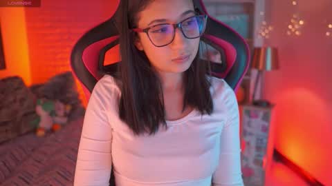 SUNNY online show from February 2026 02:45:02 AM