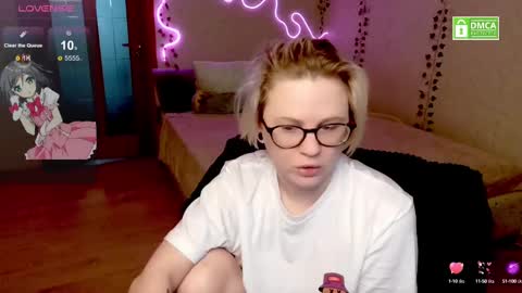 Snapshot of sunny_mood chatting on February 2025 07:54:02 AM sunny mood online show from February 2025 07:54:02 AM