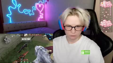 Snapshot of sunny_mood chatting on November 2025 09:15:02 PM sunny mood online show from November 2025 09:15:02 PM