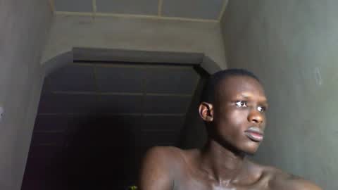 Sunnyblack2 online show from October 2025 09:59:01 AM