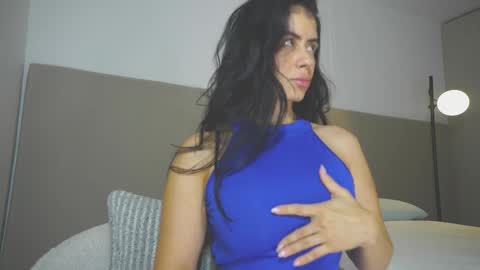 Snapshot of sunnymorrison chatting on October 2025 02:17:02 PM sol online show from October 2025 02:17:02 PM