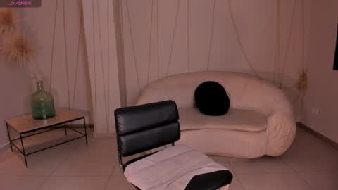 Sunny Rivers online show from February 2025 06:43:02 PM