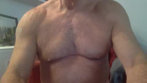 Snapshot of suntrdr077 chatting on October 2025 06:25:02 PM suntrdr077 online show from October 2025 06:25:02 PM