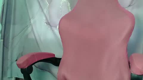 Snapshot of superb_ass25 chatting on March 2025 05:07:02 AM KIMZY online show from March 2025 05:07:02 AM