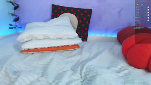 Snapshot of superbdolls chatting on October 2025 12:36:02 PM Milana Scarlett online show from October 2025 12:36:02 PM