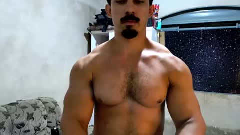 Snapshot of superbigmr chatting on April 2026 04:32:01 AM james online show from April 2026 04:32:01 AM