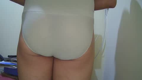 Snapshot of superboy977 chatting on November 2025 04:40:01 AM superboy977 online show from November 2025 04:40:01 AM