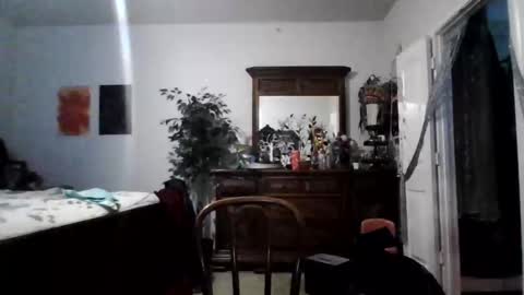 Snapshot of superd512 chatting on December 2024 11:39:01 PM Guero Cash online show from December 2024 11:39:01 PM