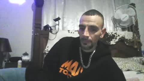 Snapshot of superd512 chatting on January 2025 09:46:01 AM Guero Cash online show from January 2025 09:46:01 AM