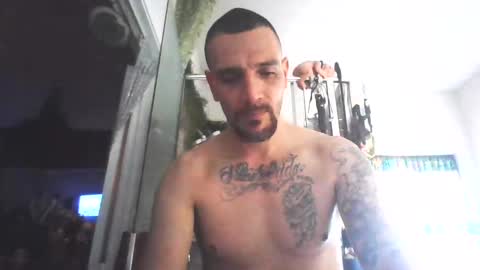 Snapshot of superd512 chatting on January 2025 11:21:02 PM Guero Cash online show from January 2025 11:21:02 PM