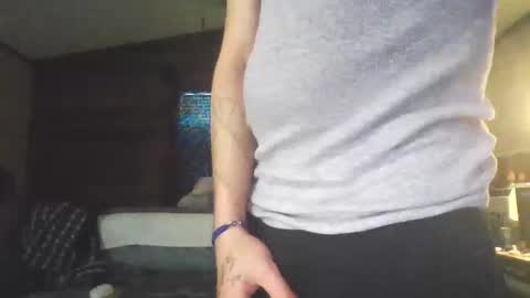 Snapshot of superd512 chatting on February 2025 08:25:01 PM Guero Cash online show from February 2025 08:25:01 PM