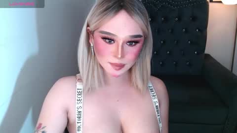 CARMINA online show from October 2025 02:22:02 AM