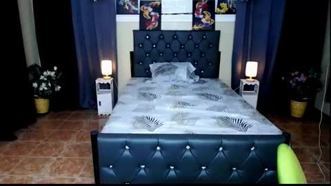 Snapshot of superlatinawild4ux chatting on November 2025 11:33:02 AM superlatinawild4ux online show from November 2025 11:33:02 AM