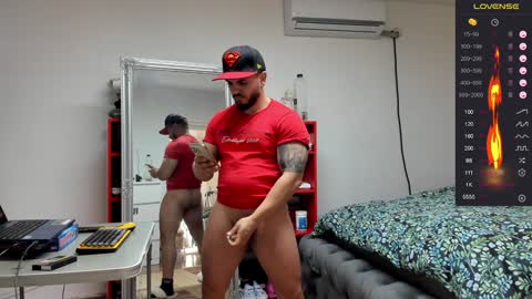 Snapshot of supermanboyxxl chatting on January 2025 09:44:02 AM supermanboyxxl online show from January 2025 09:44:02 AM