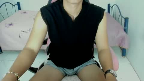 supr4m0 online show from November 2025 08:57:01 AM