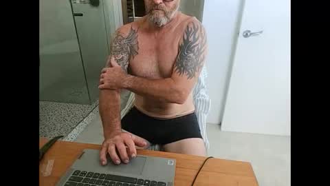 Snapshot of surfdog2908 chatting on March 2025 01:36:02 AM surfdog2908 online show from March 2025 01:36:02 AM