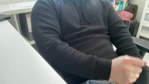 Snapshot of surfstar81 chatting on February 2026 10:59:01 AM surfstar81 online show from February 2026 10:59:01 AM