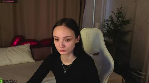 Snapshot of susan__clark chatting on May 2026 01:36:01 AM Annie online show from May 2026 01:36:01 AM
