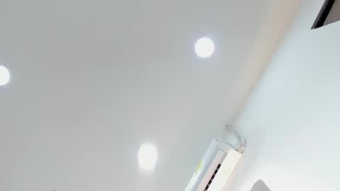 Susan online show from November 2025 05:28:02 AM