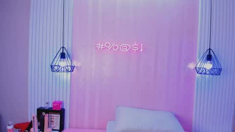 Snapshot of susanabell_ chatting on April 2026 10:07:02 PM SusanaBell online show from April 2026 10:07:02 PM