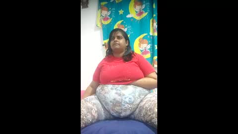 susanaeshwar online show from April 2026 07:14:01 PM