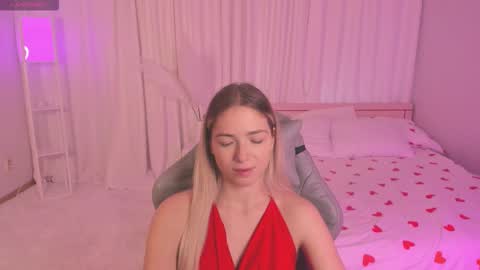 Susan online show from November 2025 03:05:01 AM