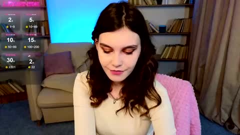 Susie online show from February 2025 01:32:01 AM