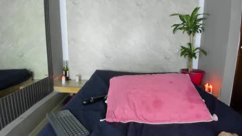 sussanmilf  online show from February 2025 02:11:02 PM