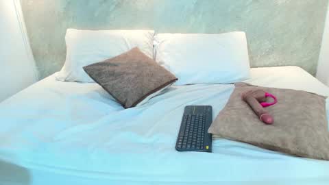 Sussy online show from January 2026 09:18:02 PM