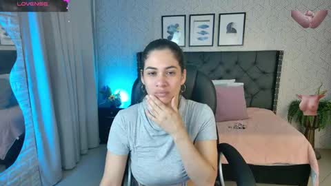   online show from December 2024 12:47:01 PM