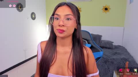 sussy_sweet4u online show from March 2025 09:18:02 AM