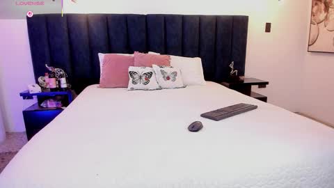 susyy online show from December 2025 08:35:01 PM