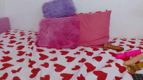 suzan_30 online show from November 2025 08:21:02 PM