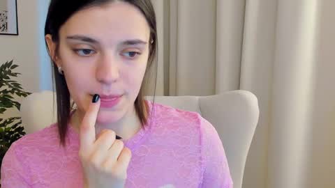 Suzy  next stream  Thursday Friday Saturday online show from February 2025 05:41:01 AM