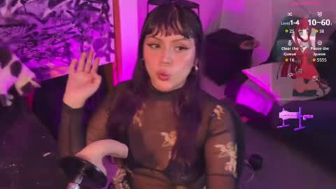 swag_hoe_ online show from August 2026 12:20:02 AM