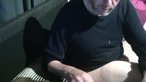 Snapshot of swartarn chatting on October 2025 12:53:02 AM ArnSwart online show from October 2025 12:53:02 AM