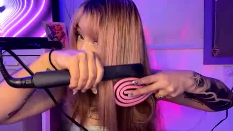Valeria online show from May 2026 08:18:01 AM