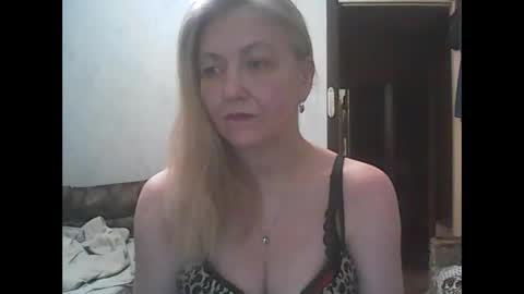 Snapshot of sweet4blonde609 chatting on March 2025 06:35:01 AM sweet4blonde609 online show from March 2025 06:35:01 AM