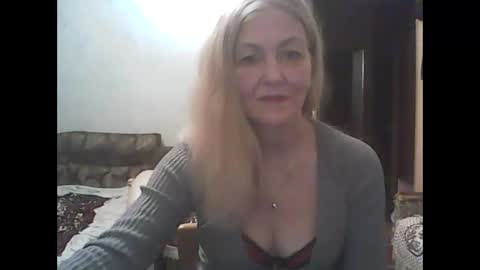 sweet4blonde67 online show from December 2024 08:36:01 PM
