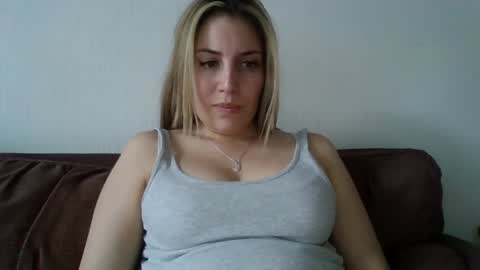 Snapshot of sweet__alana chatting on January 2025 10:15:02 PM Sweet alana online show from January 2025 10:15:02 PM